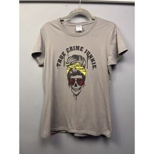 True Crime Junkie Shirt Womens Medium Tan Graphic Port & CO